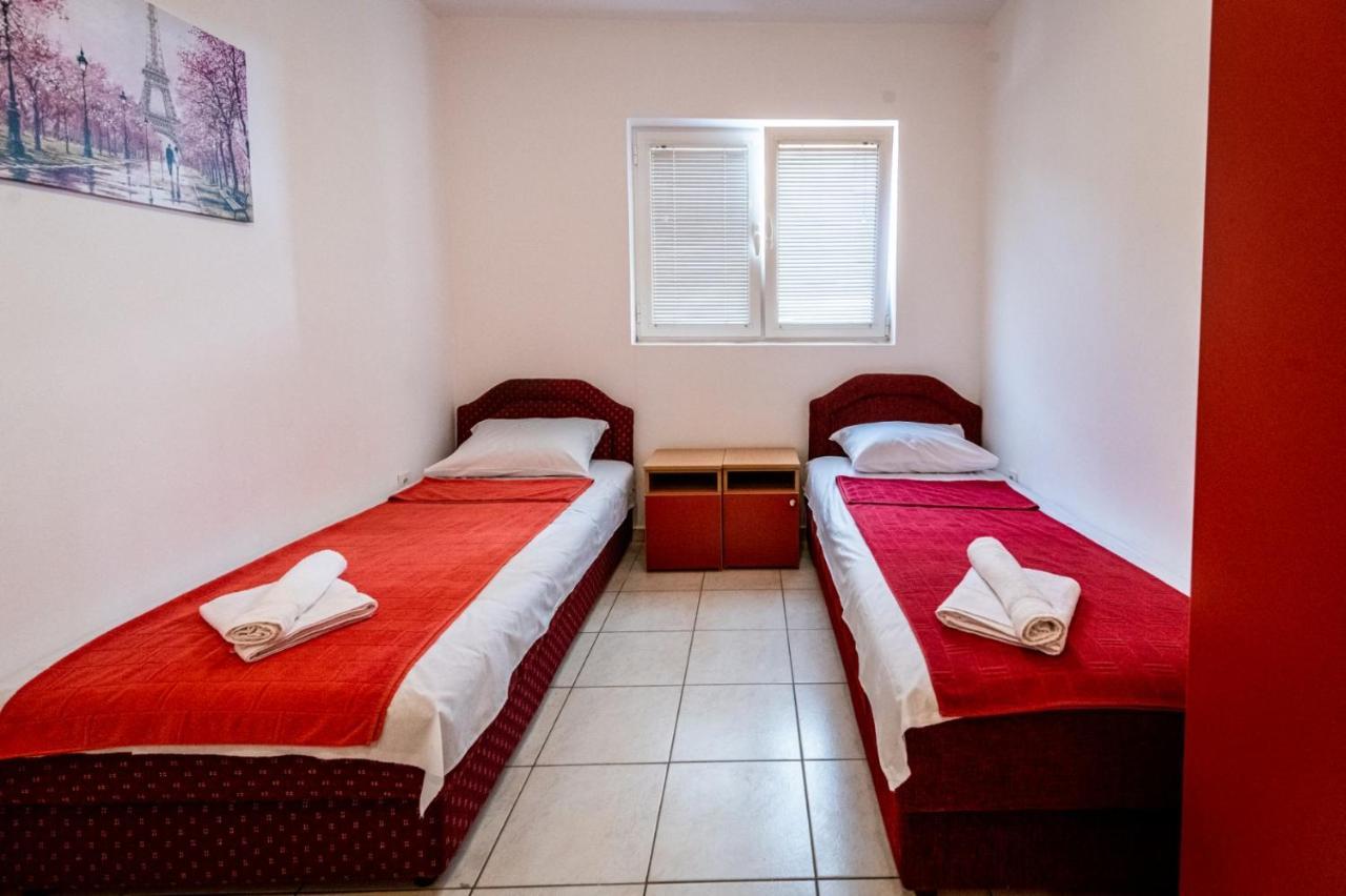 بودفا Prijevor Apartments المظهر الخارجي الصورة